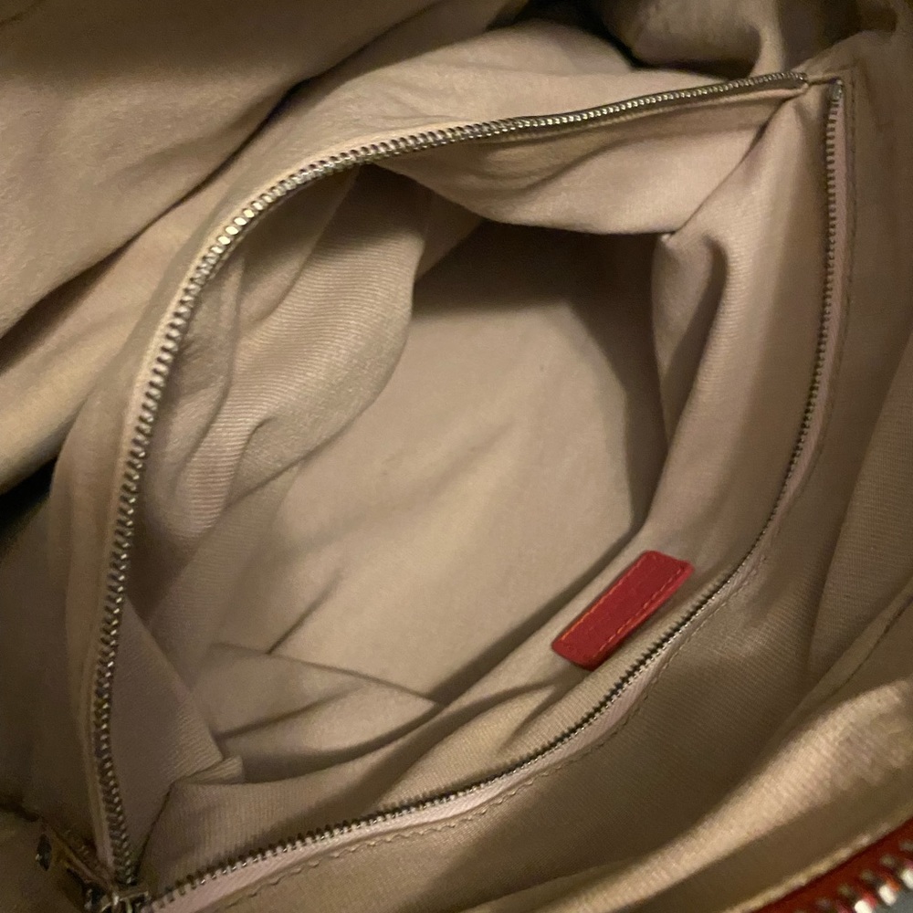 Marc Jacobs punch pink vintage leather bag . - Picture 13 of 14